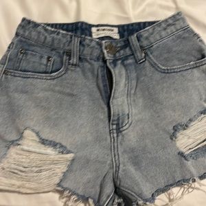 ONE X ONETEASPOON distressed, vintage shorts